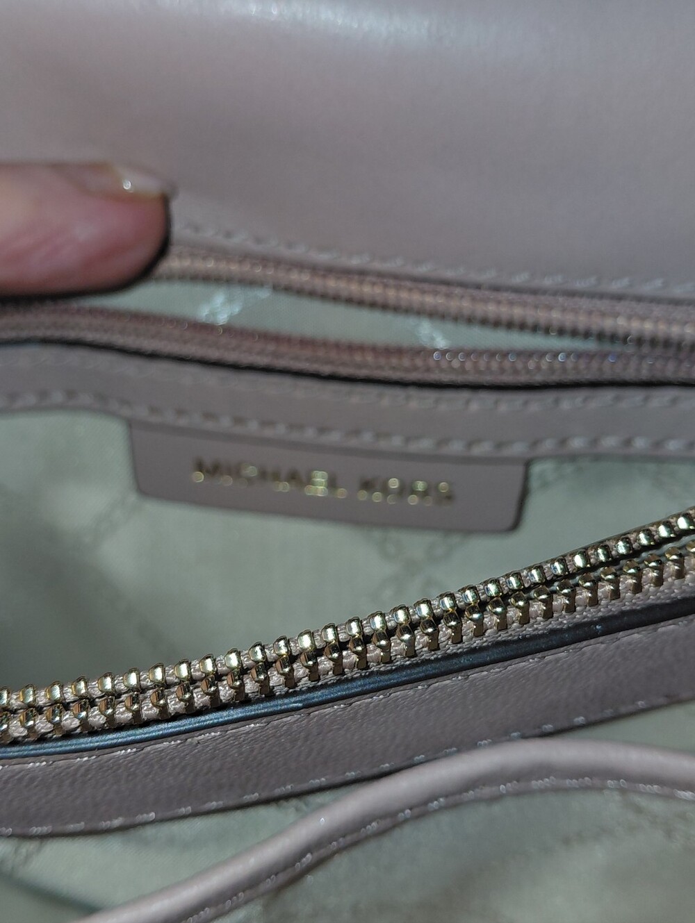 NEW Michael Kors WHITNEY lux Blush Quilted Convertible Xbody/shoulder MSRP $478 - Picture 5 of 7
